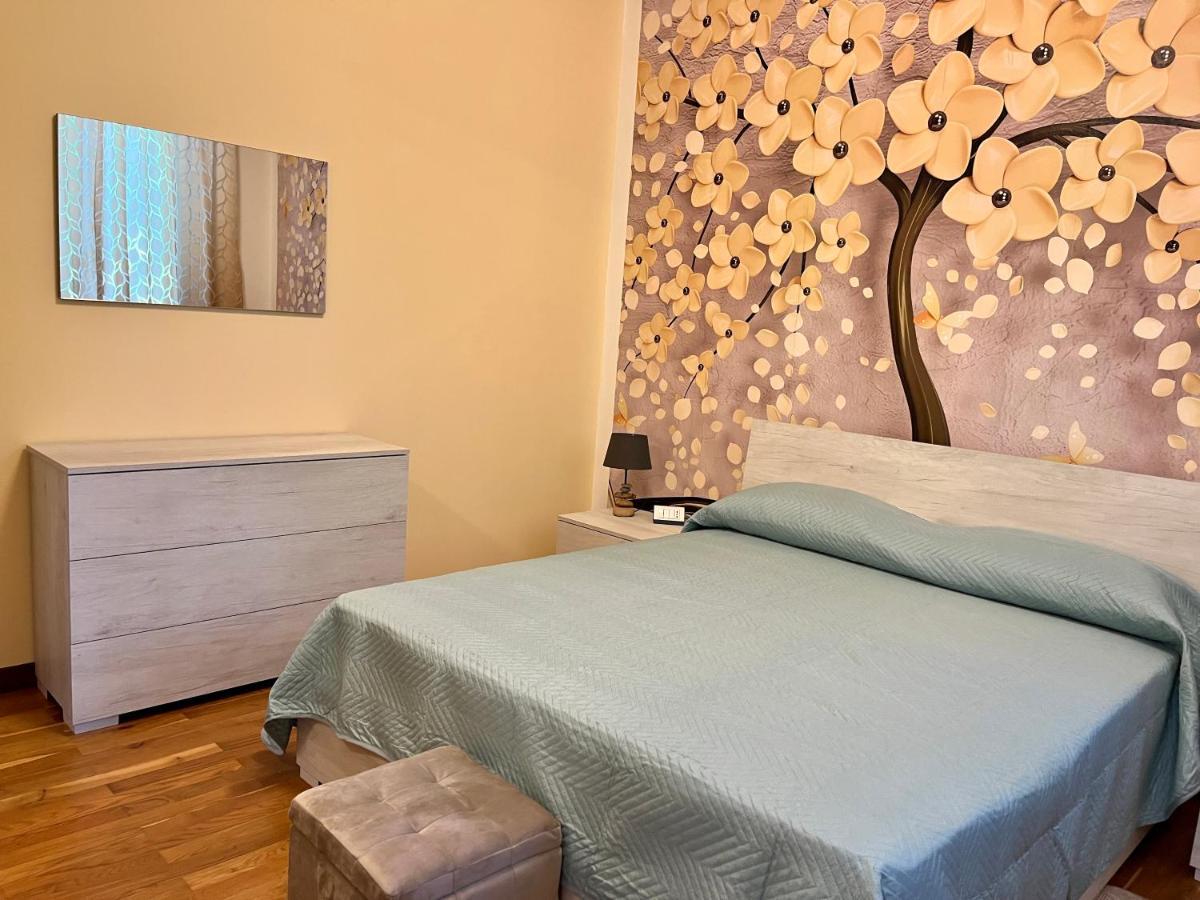 Lukas Home Con Il Cuore Appartamento 3 Camere Al Piano Terra E Appartamento 1 Camera In Taverna Merone Ngoại thất bức ảnh