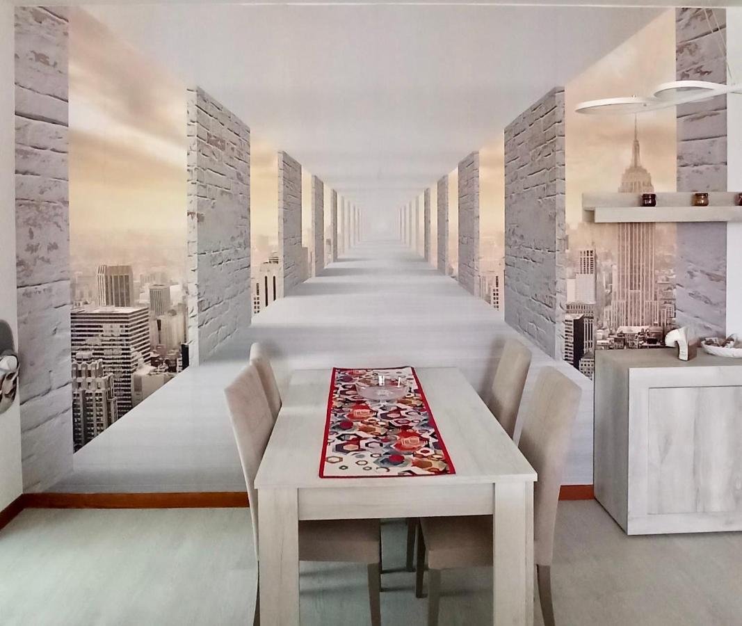 Lukas Home Con Il Cuore Appartamento 3 Camere Al Piano Terra E Appartamento 1 Camera In Taverna Merone Ngoại thất bức ảnh